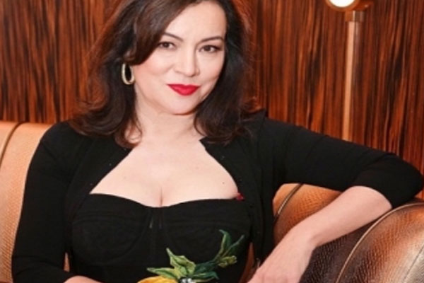 Jennifer Tilly loves shooting sex scenes mastram